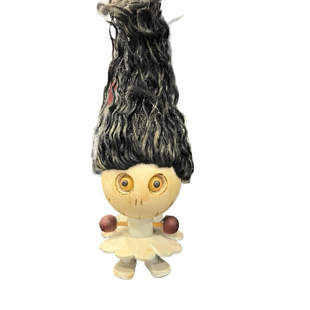 Pier 1 Imports Bride of Frankenstein Halloween Horror Wood One Crazy Head Magnet - Picture 5 of 5